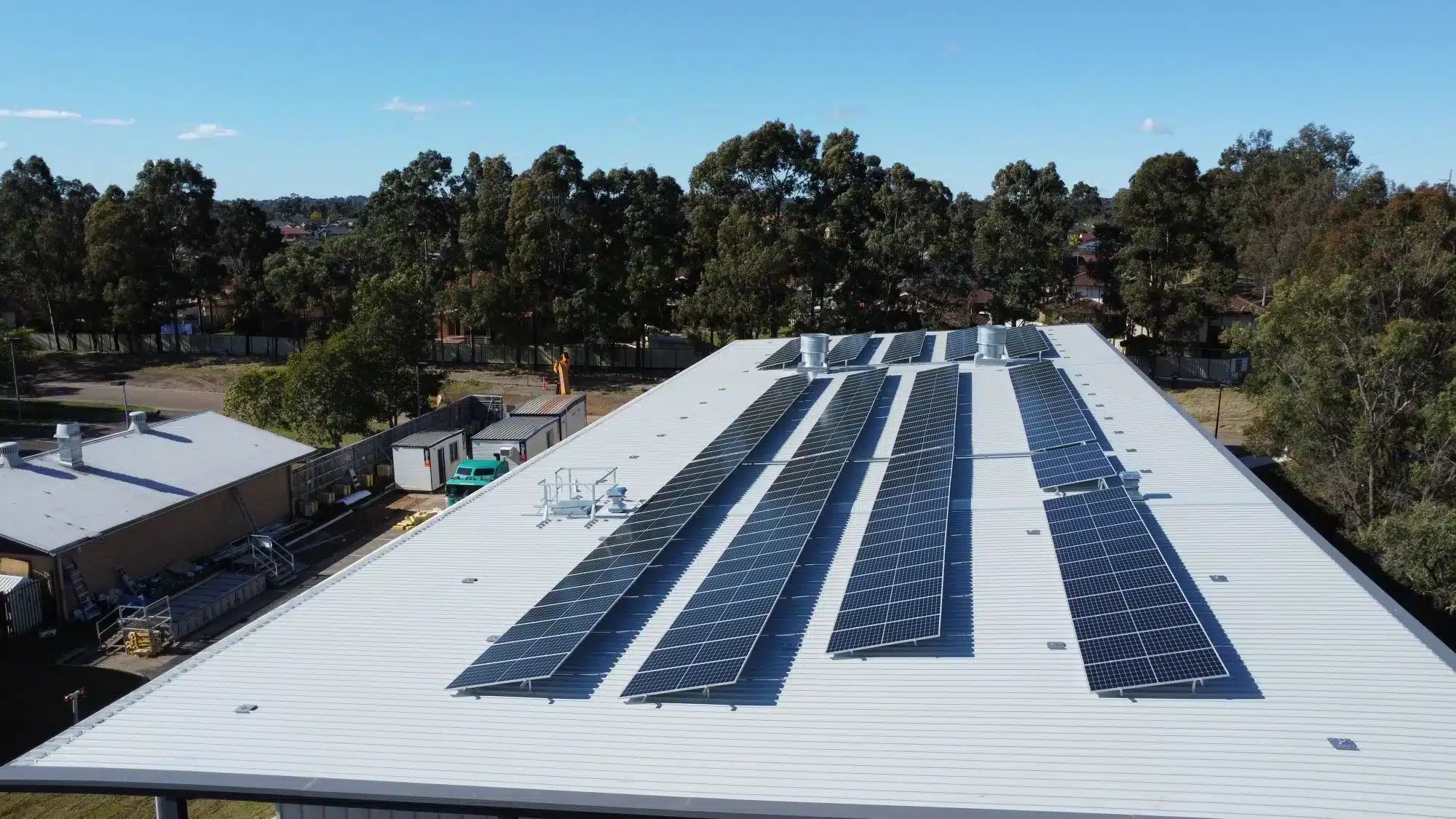 Rooftop solar panels for storage projects